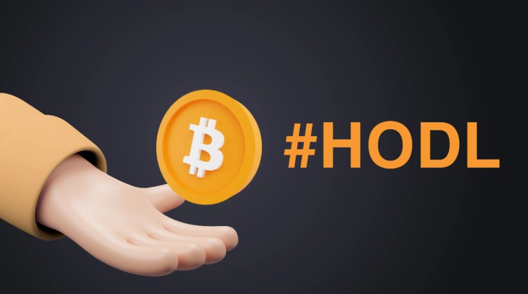 Hold Coin là gì? So sánh chi tiết giữa Hold và Trade